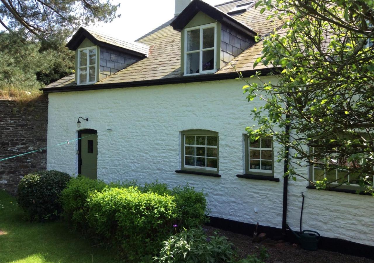 Castell Madoc Cottages Lower Chapel Kültér fotó