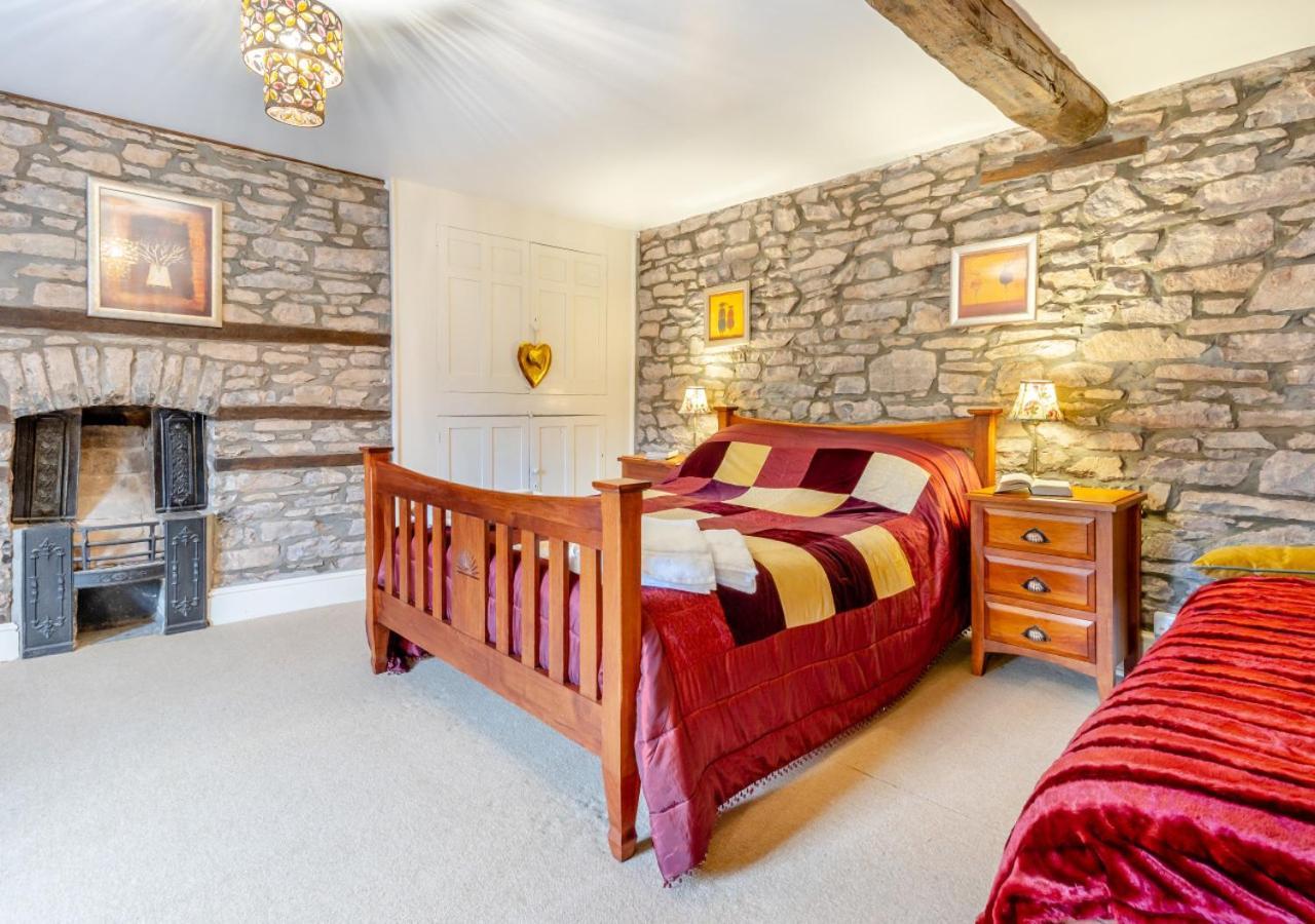 Castell Madoc Cottages Lower Chapel Kültér fotó