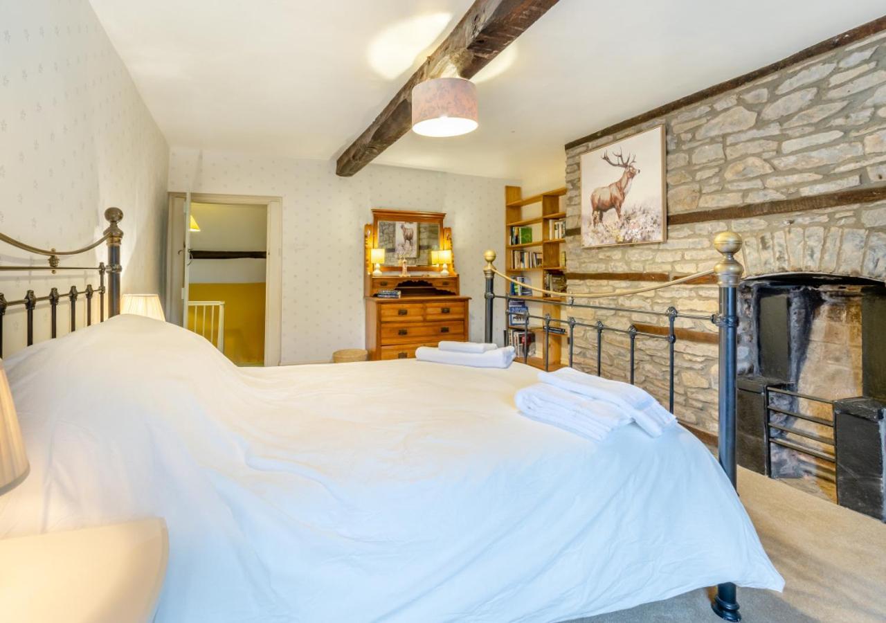 Castell Madoc Cottages Lower Chapel Kültér fotó